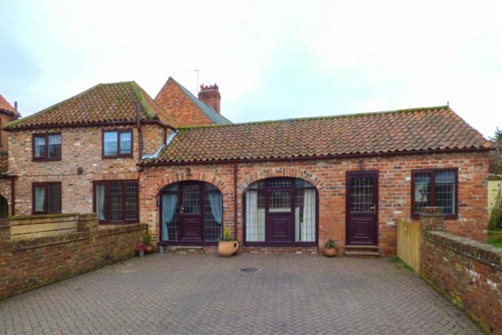 Property image 2 for SC942379