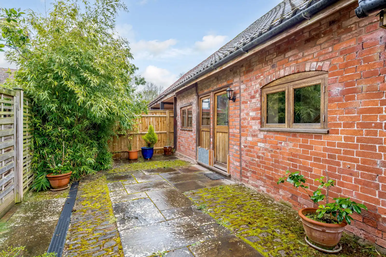 Property image 2 for SC942403