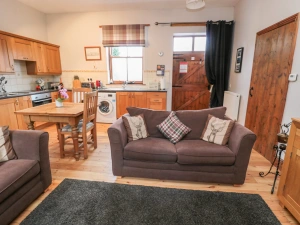 Property image 2 for SC942898