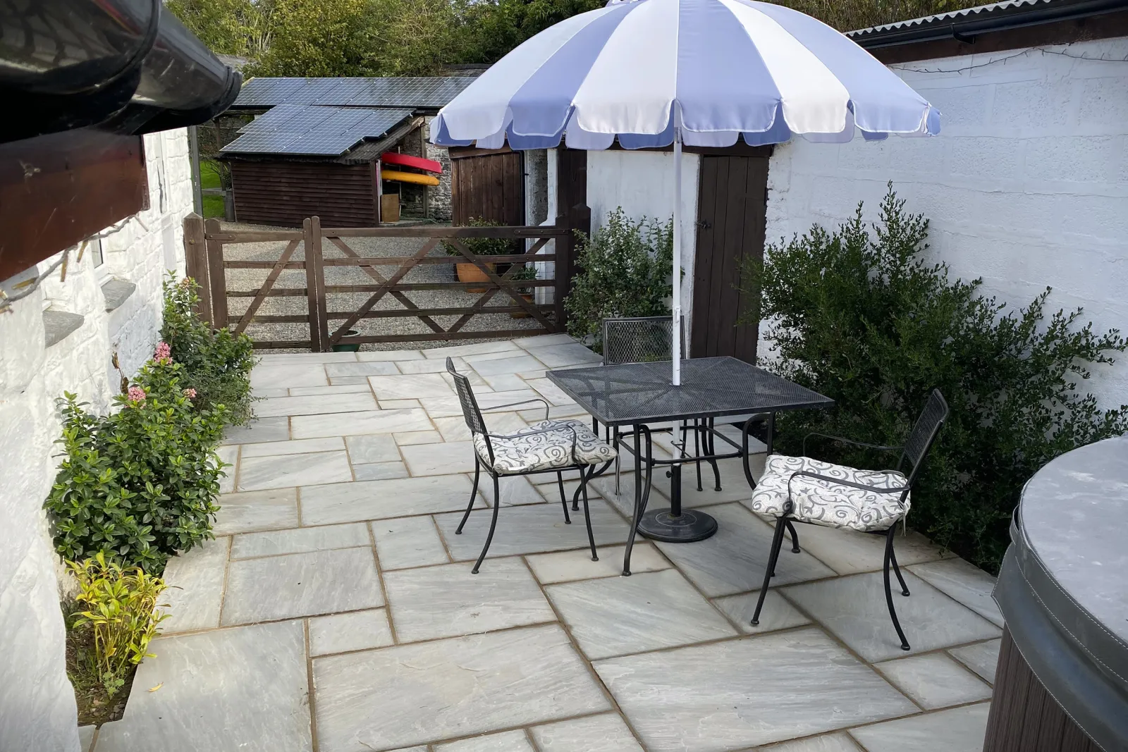 Property image 2 for SC943196