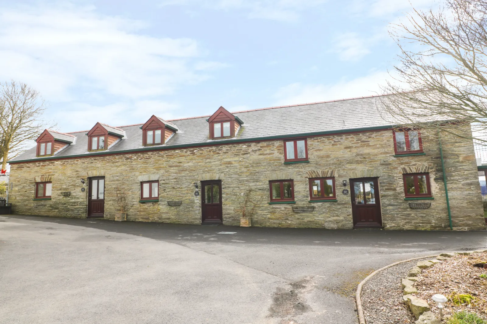 Property image 1 for SC943687