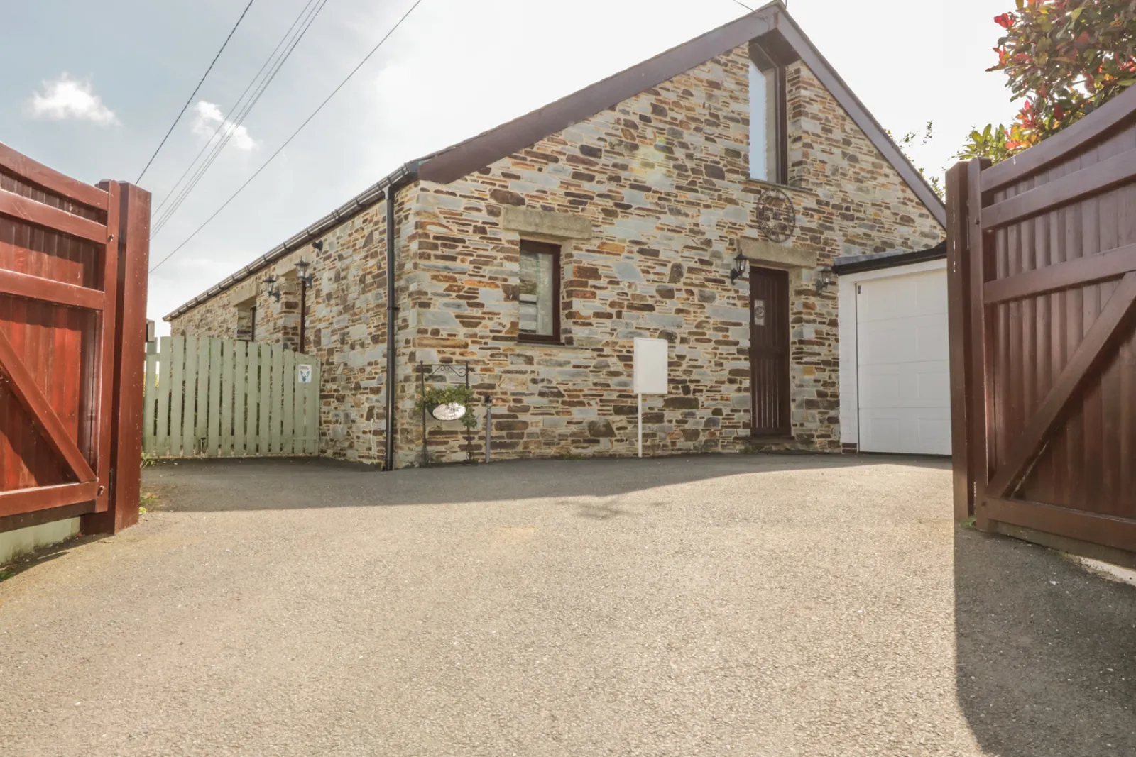 Property image 2 for SC945022