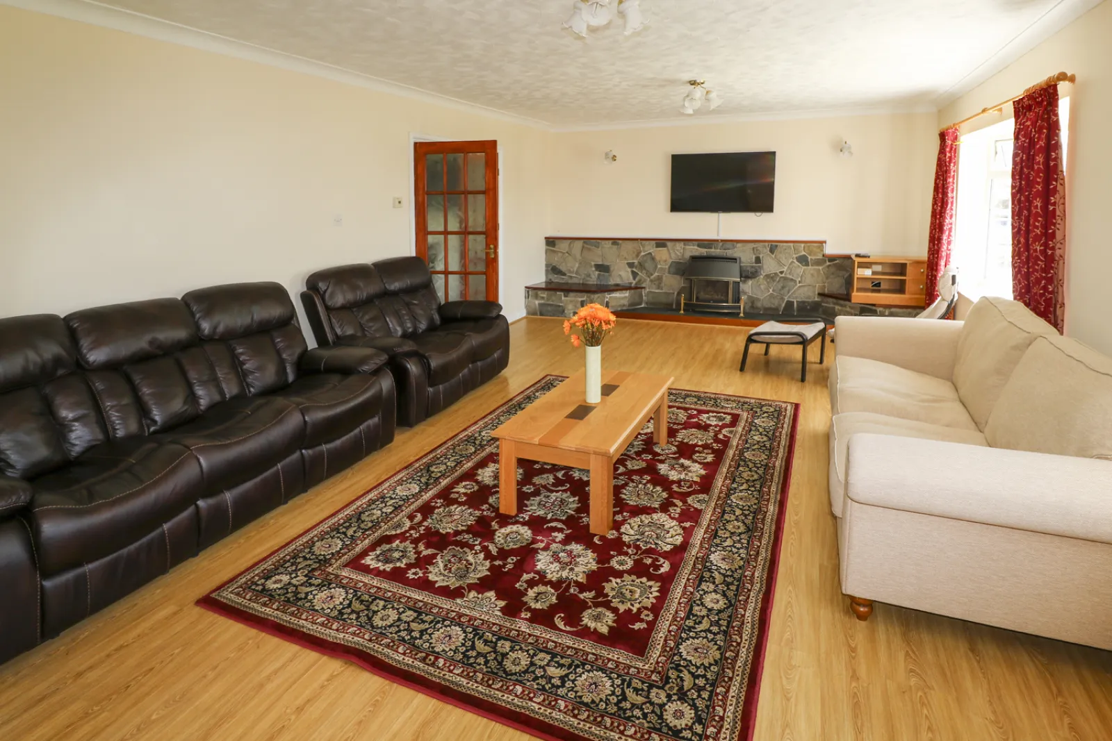 Property image 5 for SC951968