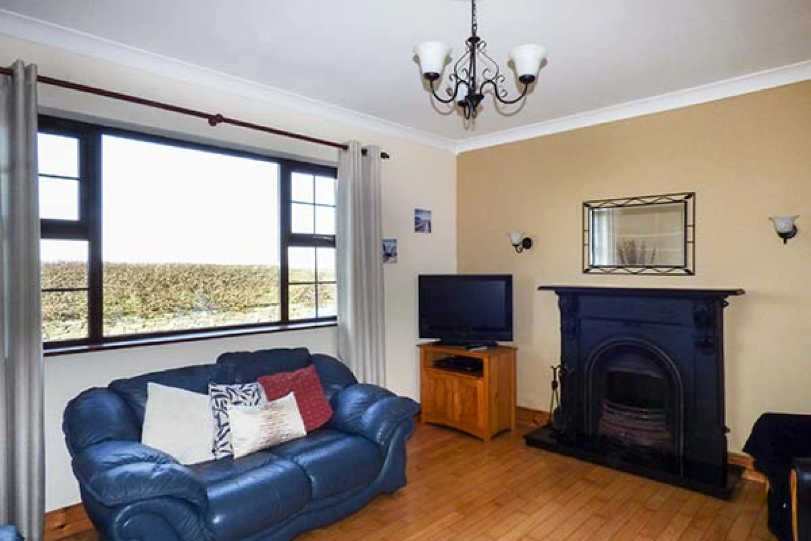 Property image 2 for SC954385