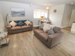 Property image 2 for SC955781