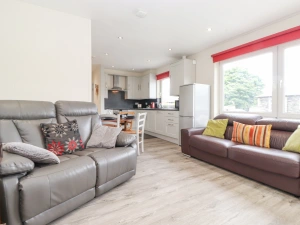 Property image 3 for SC956372