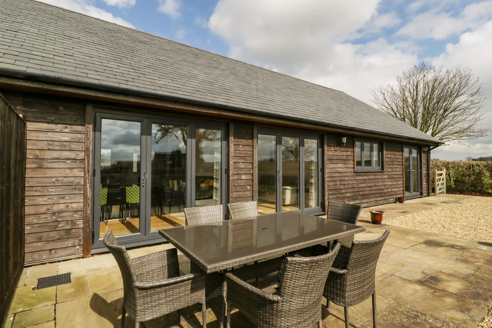 Property image 2 for SC957128