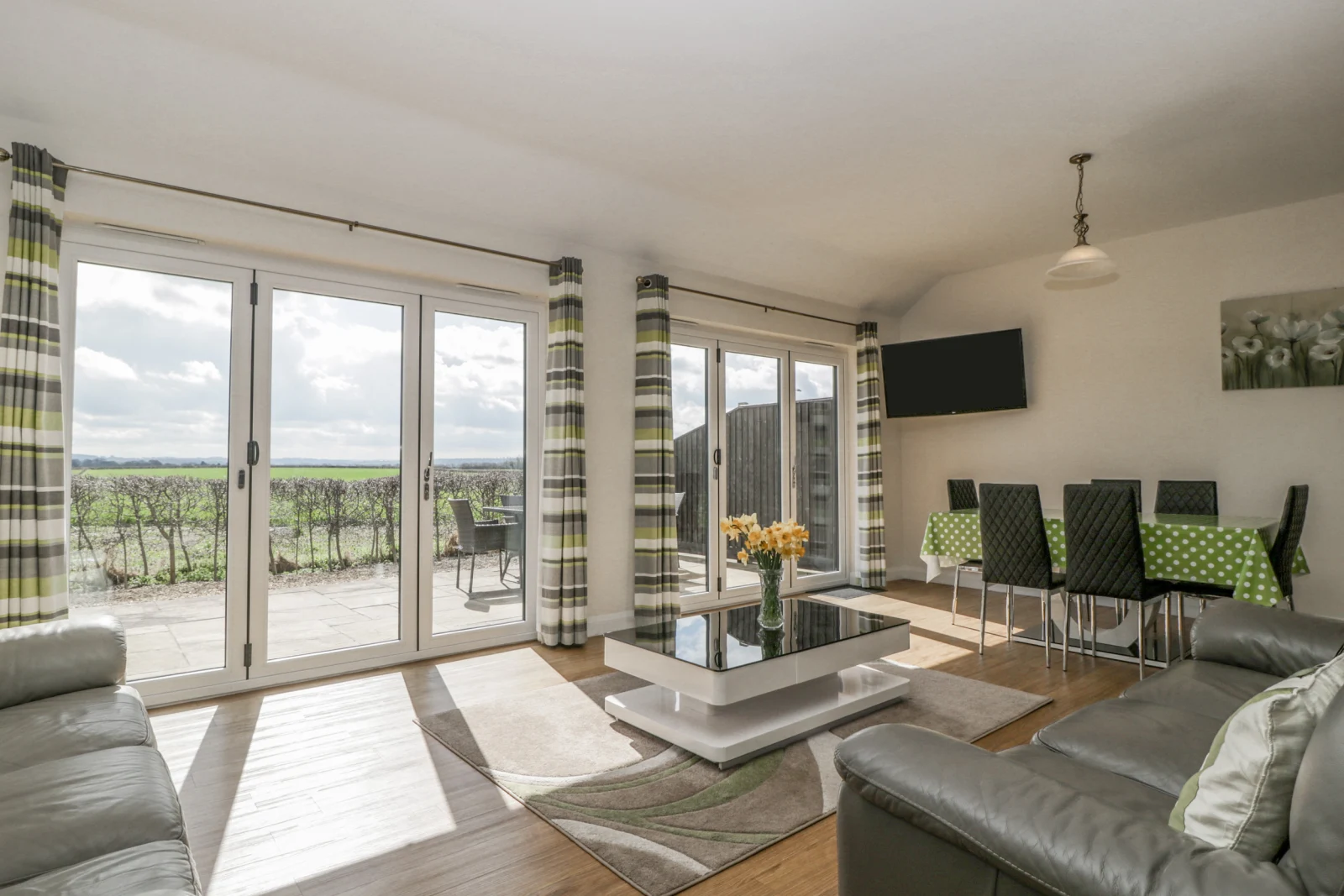 Property image 3 for SC957128