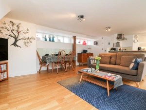 Property image 2 for SC959336