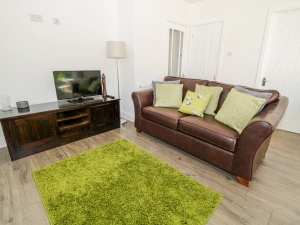 Property image 2 for SC963380