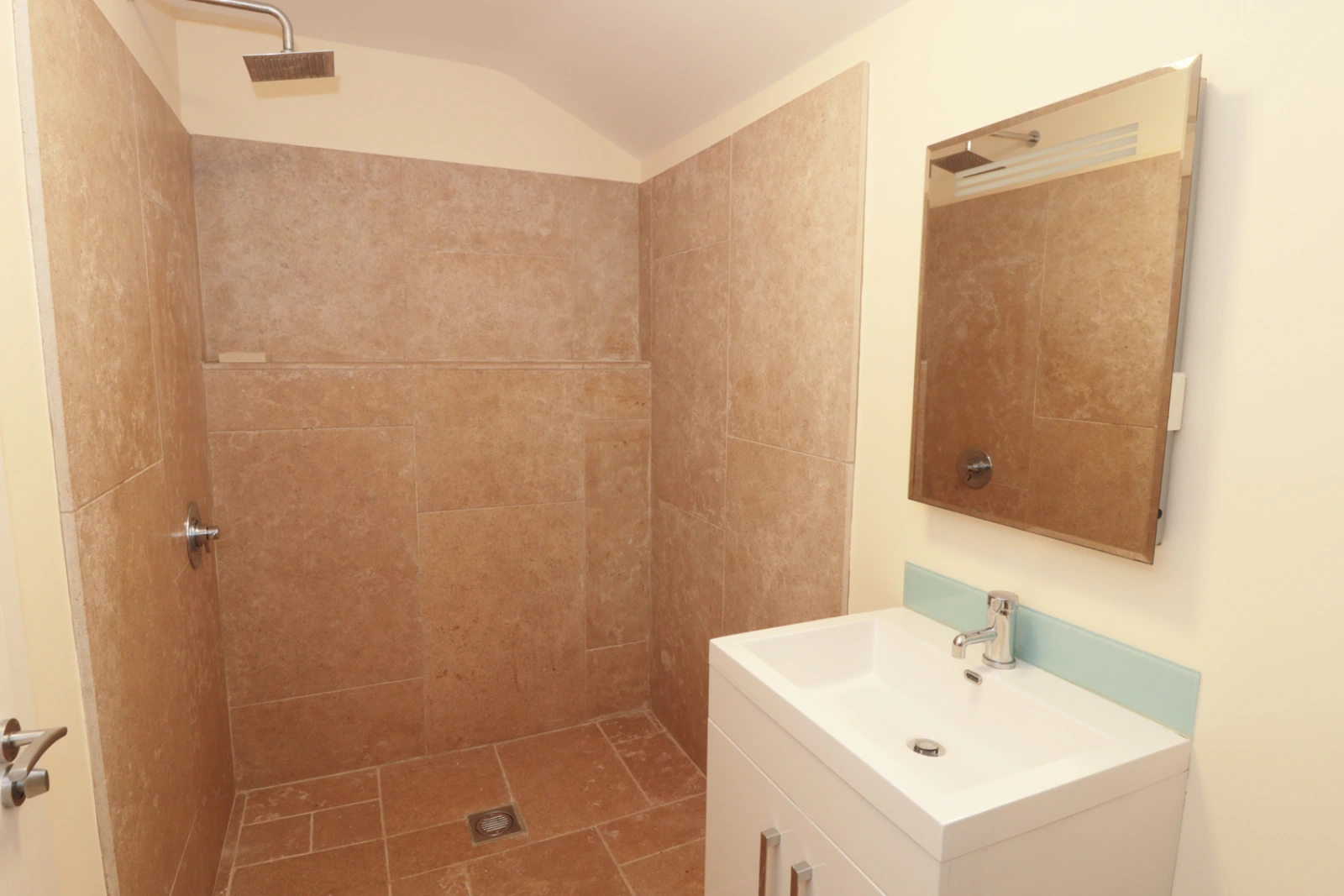 Property image 9 for SC963639