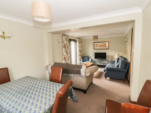 Property image 4 for SC965750