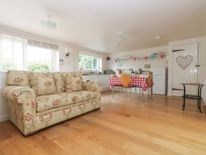 Property image 4 for SC966252