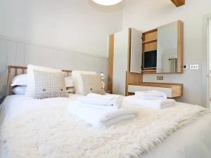 Property image 6 for SC966636