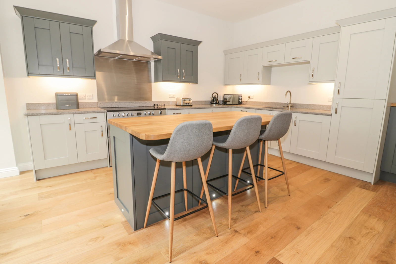 Property image 3 for SC966830