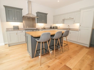 Property image 3 for SC966830