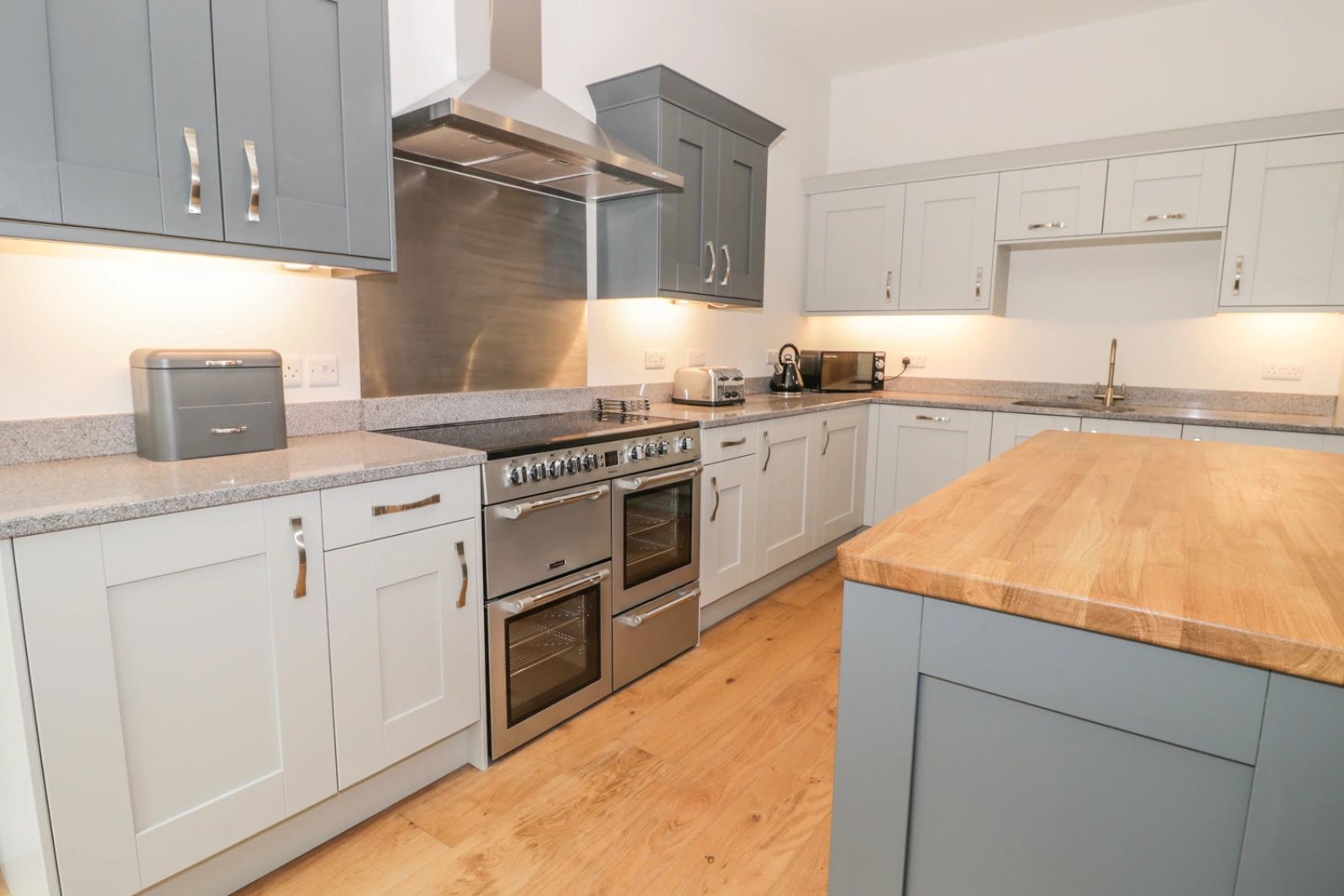 Property image 5 for SC966830