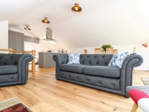 Property image 2 for SC967546