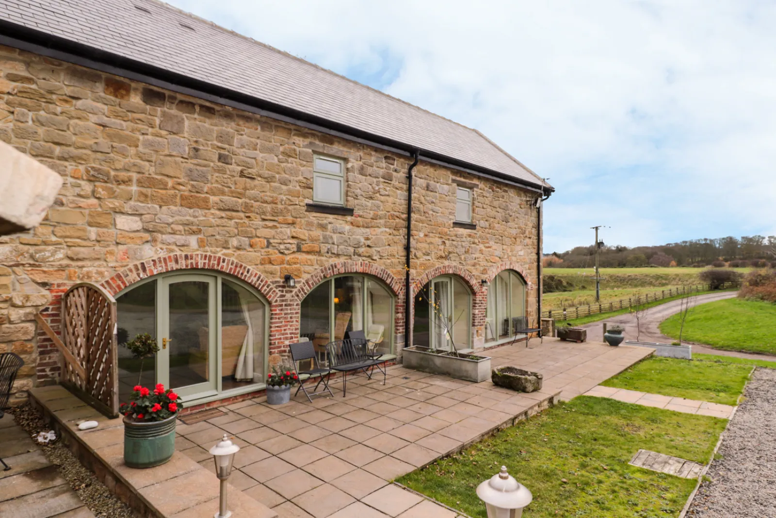 Property image 1 for SC968293