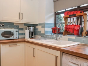 Property image 4 for SC969177