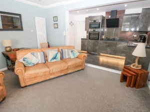 Property image 4 for SC969560
