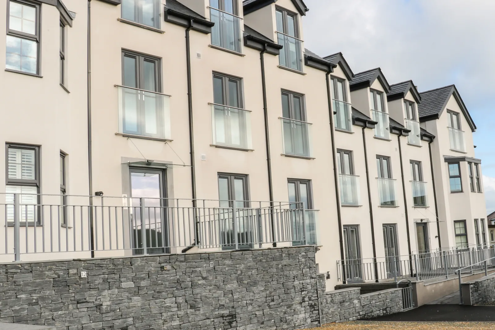 Property image 1 for SC969581