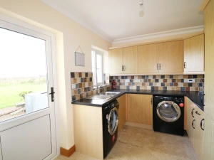 Property image 9 for SC970635