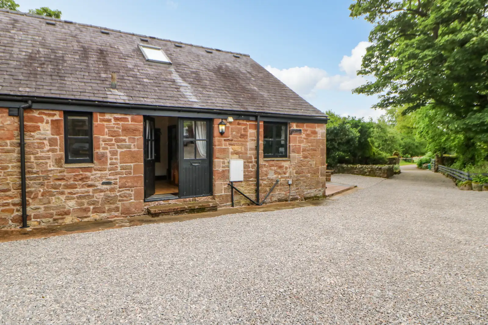 Property image 2 for SC972250