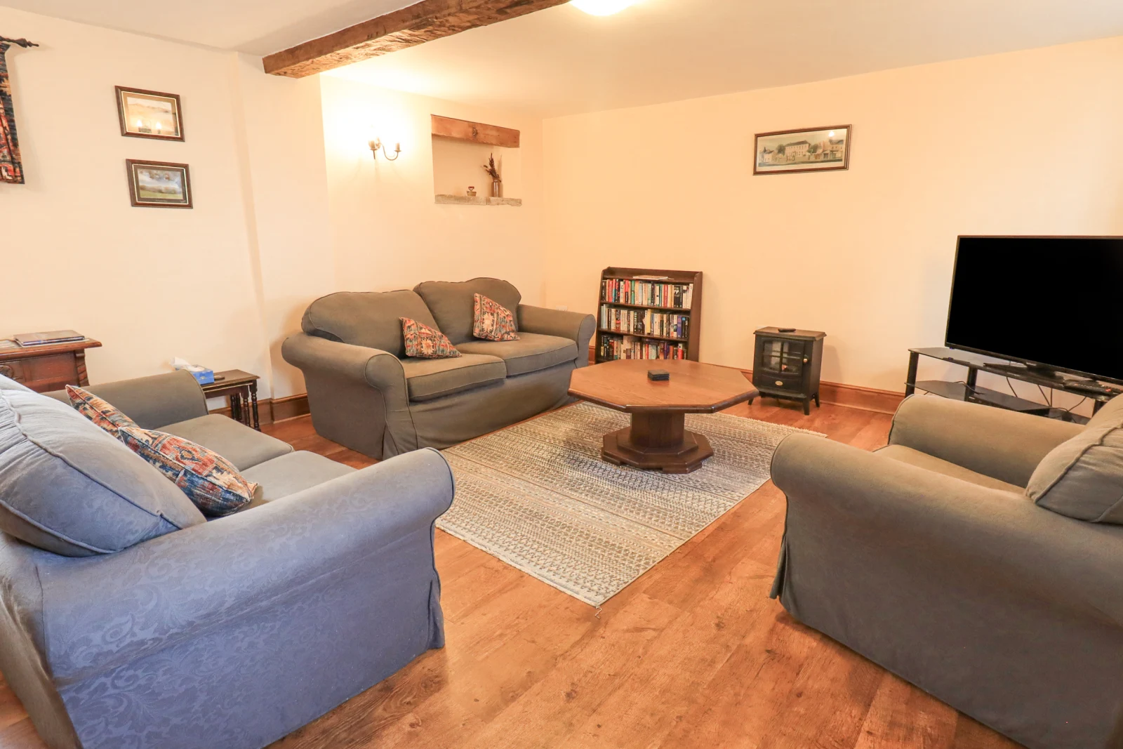 Property image 2 for SC972482