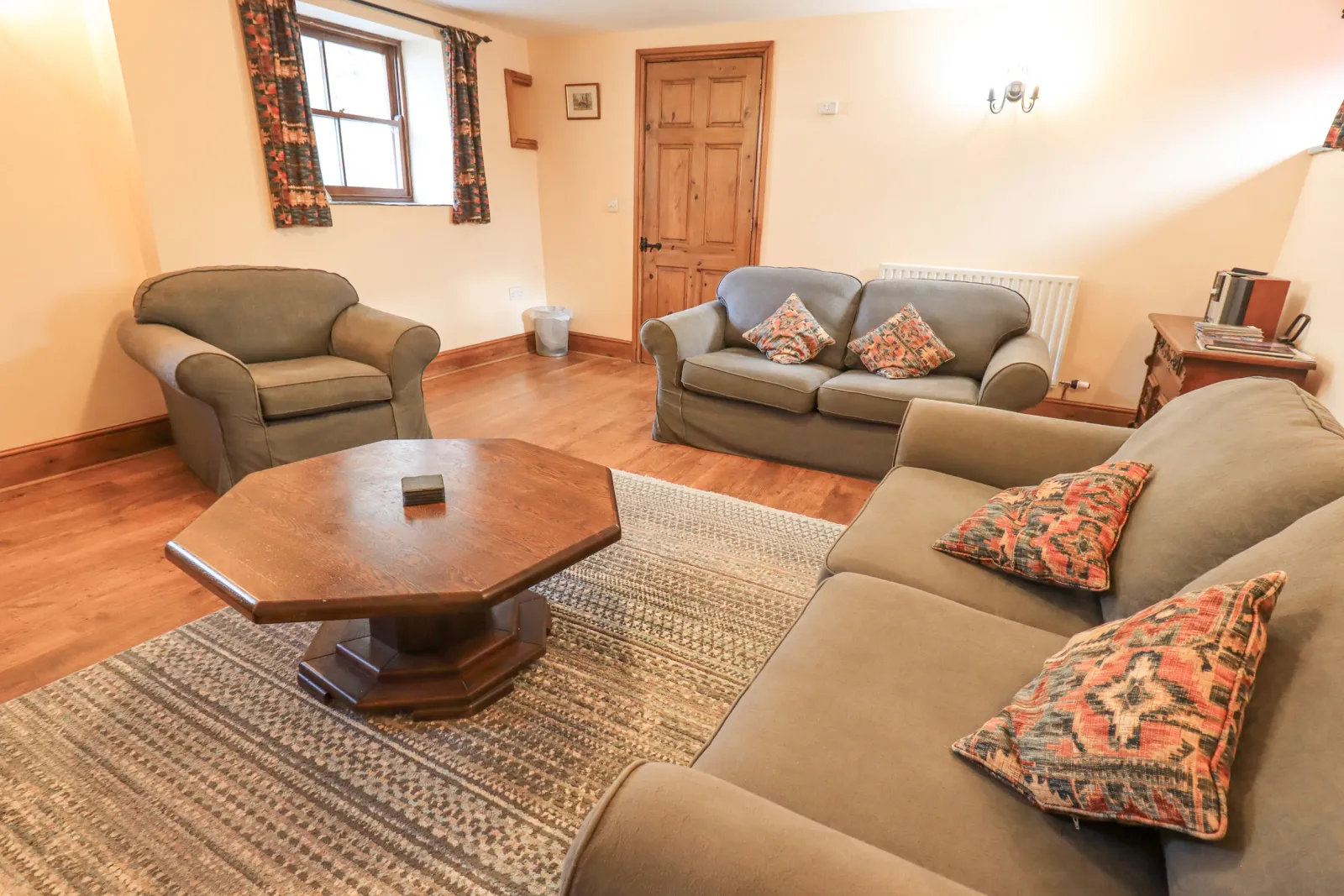 Property image 4 for SC972482