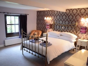 Property image 8 for SC972536