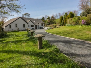 Higher Kernick Farm