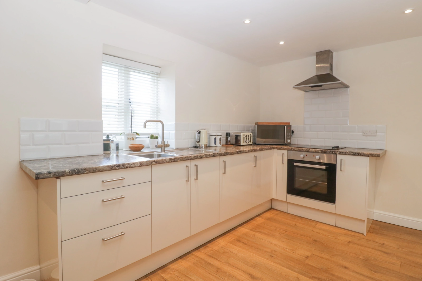 Property image 9 for SC974077