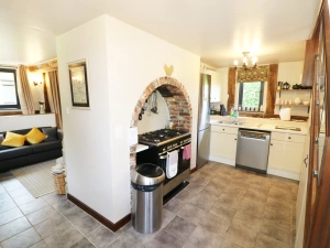 Property image 9 for SC974434