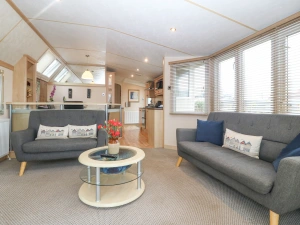 Property image 2 for SC975033