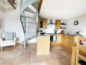 Property image 4 for SC975266