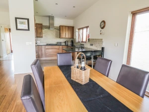 Property image 6 for SC975304