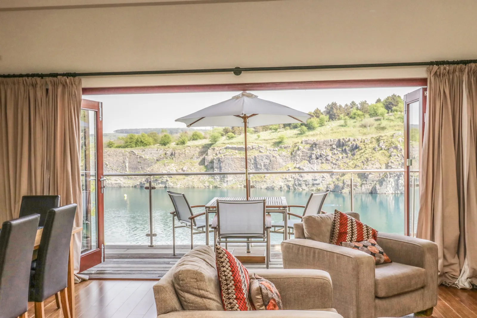 Property image 5 for SC975304