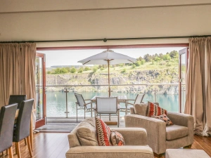 Property image 5 for SC975304