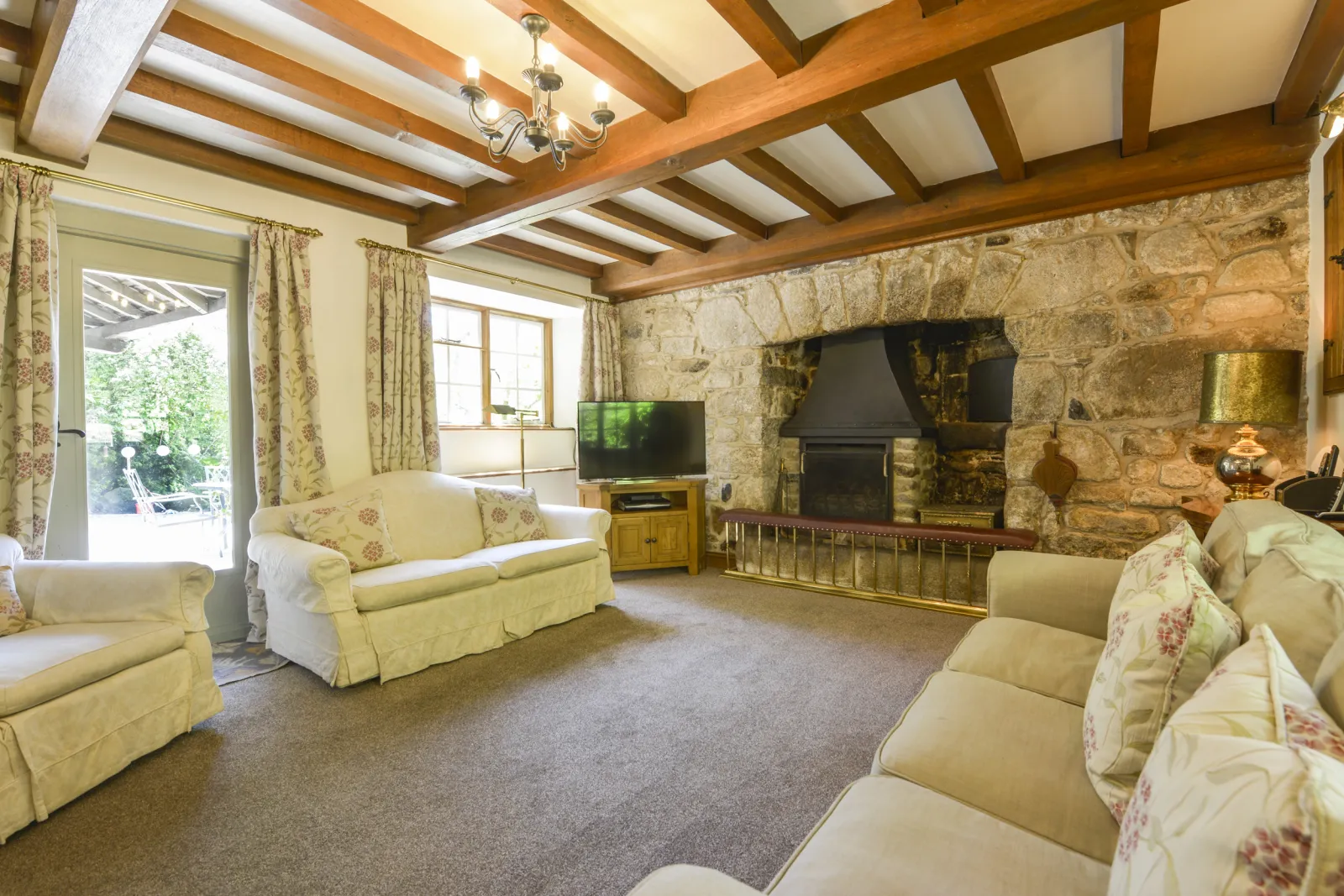 Property image 3 for SC975857