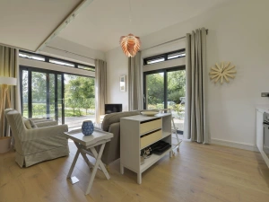 Property image 8 for SC975996
