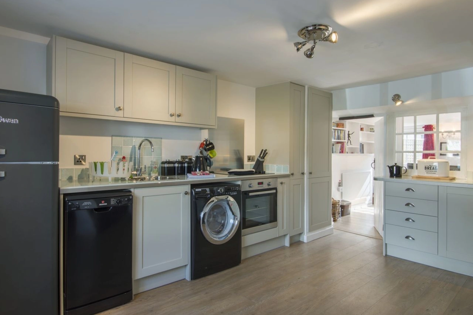 Property image 9 for SC976011