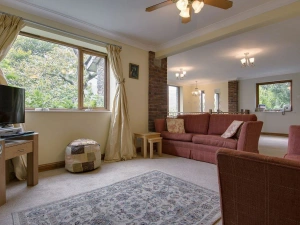 Property image 9 for SC976149