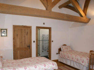 Property image 8 for SC976197