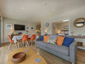 Property image 6 for SC976234