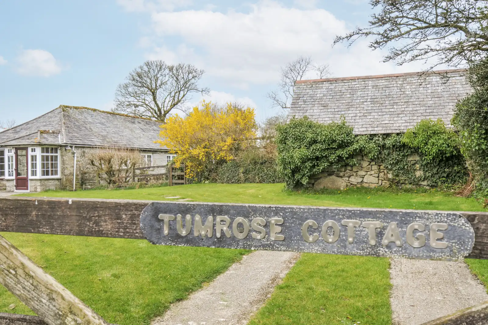 Property image 2 for SC976289