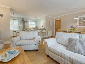 Property image 6 for SC976316