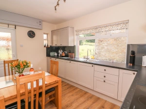 Property image 9 for SC977099