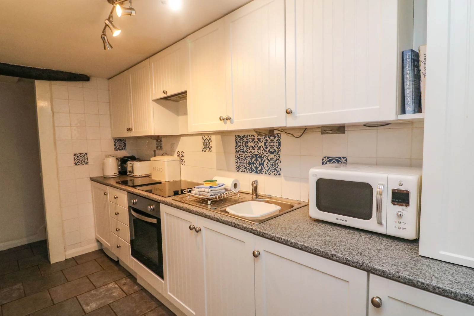 Property image 9 for SC977178