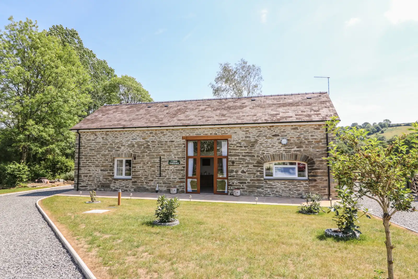 Property image 2 for SC977421